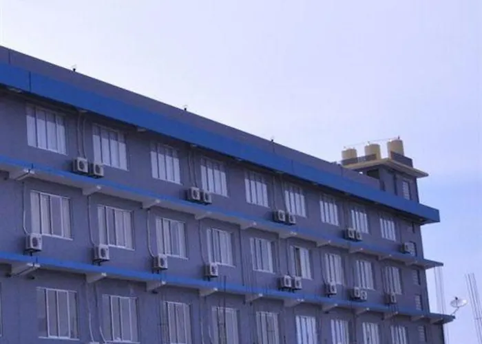 Dermaga Keluarga Hotel