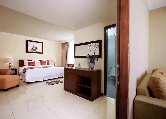 Dermaga Keluarga Hotel
